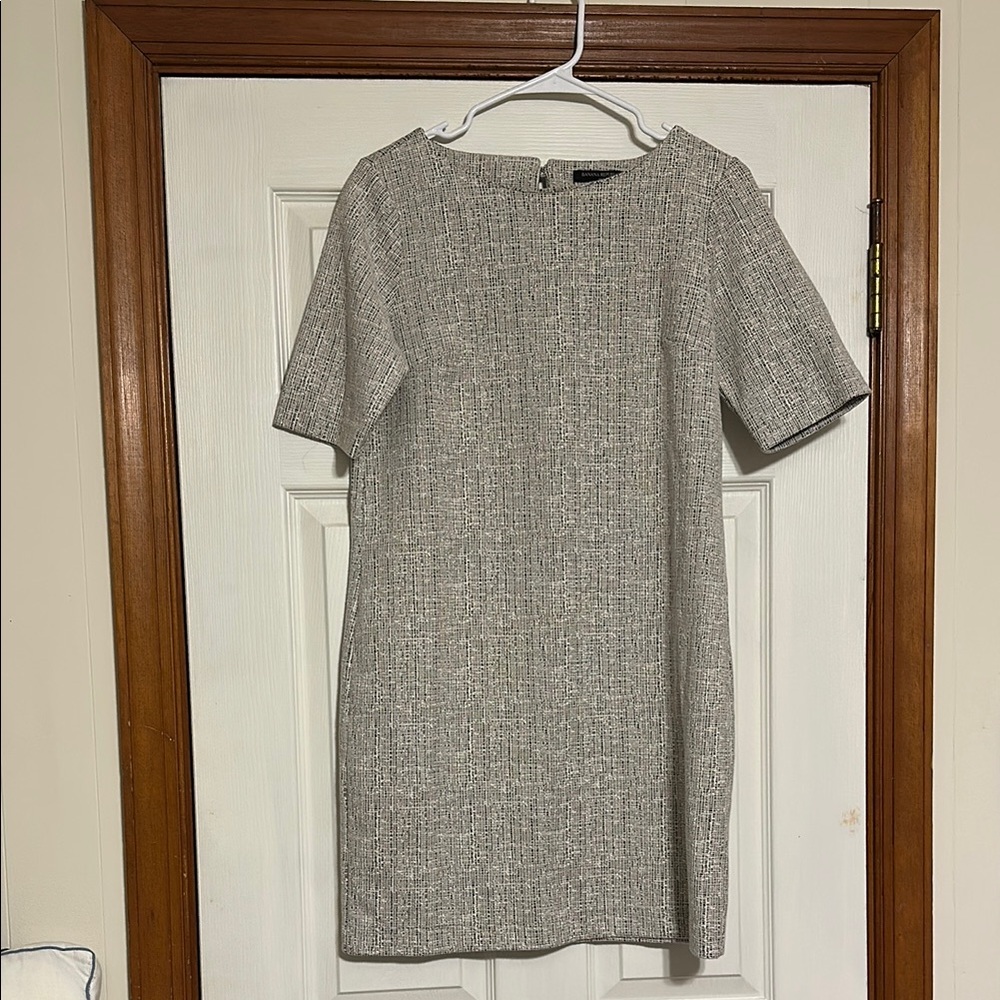 Banana Republic size 6 Women's Dress gorgeous